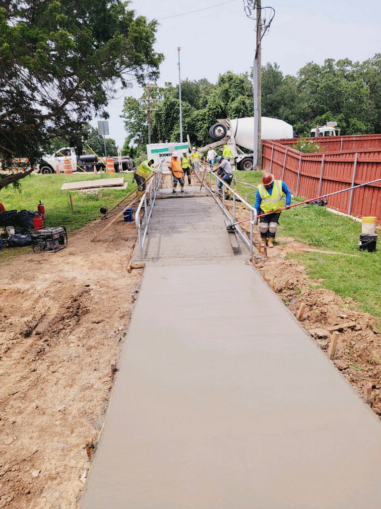 residential - commercial - concrete steps sidewalks walkways contractor - don smith concrete llc - dfw - dallas - fort worth - tx (1)